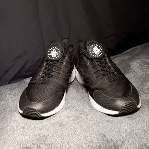 Nike Air Huarches
